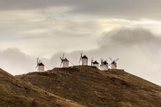 DSC_5560-The-windmills-of-Consuegra-winter-view_NEW_web